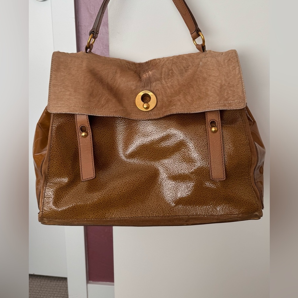 Yves Saint Laurent Muse Two Handbag Large